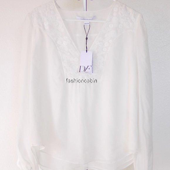 NWT Diane von Furstenberg DVF Silk Embroidered Blouse-V-Neck Top-Work to Weekend - Picture 2 of 16